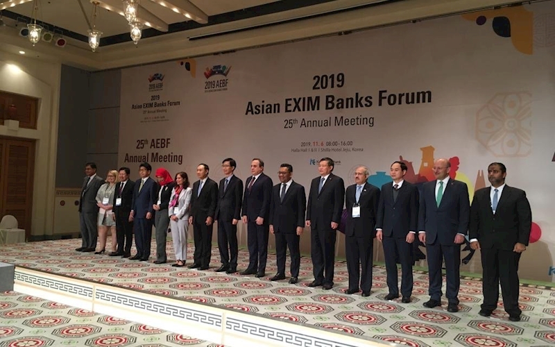 Türk Eximbank’ın daimi üyesi olduğu Asya Eximbankları Forumunun 25. Yıllık Toplantısı Güney Kore’de gerçekleştirildi.